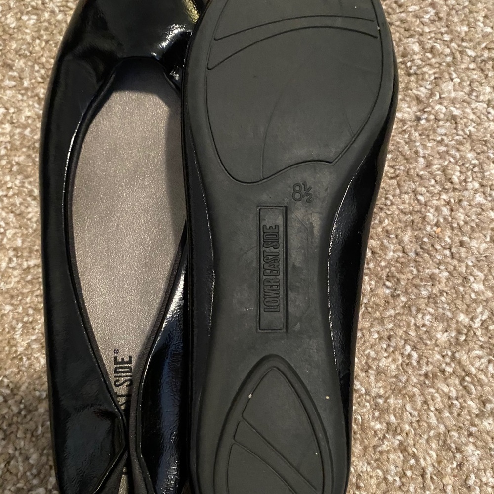 Flats - Picture 2 of 2